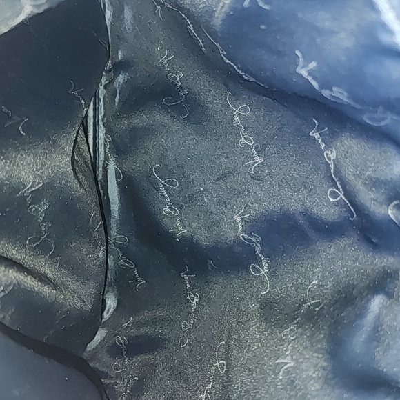 Retired Vera Bradley Midnight Blue Hipster - Picture 13 of 15